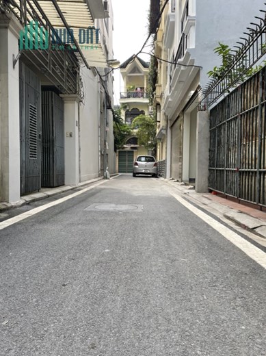 BÁN NHÀ PHỐ VIP NGUYỄN SƠN 50M2 5 TẦNG THANG MÁY Ô TÔ KINH DOANH 11.5 TỶ