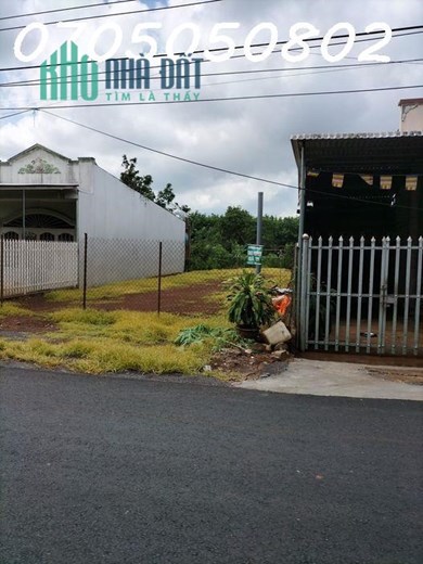 Bán nhanh lô đất ngộp Thành Phố - mặt tiền nhựa lớn - Sổ riêng thổ cư