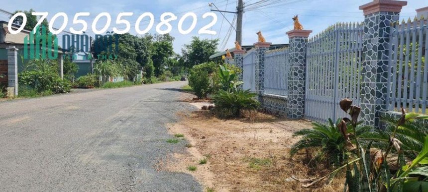 Bán nhanh lô đất ngộp Thành Phố - mặt tiền nhựa lớn - Sổ riêng thổ cư