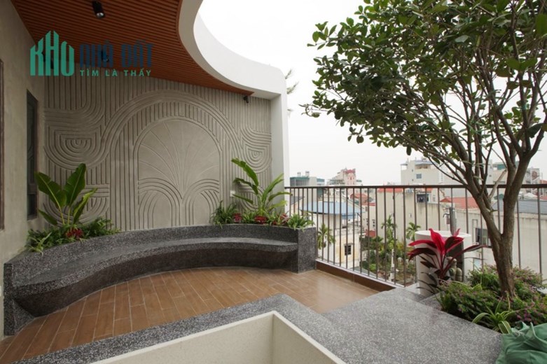 NHÀ ĐẸP XUẤT SẮC Hoàng Ngân Nhà nghệ sỹ nổi tiếng, thiết kế siêu độc, 5 tầng, nhỉnh 5 tỷ