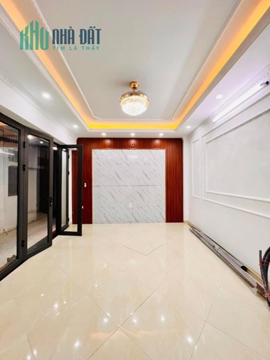 Kim Ngưu nhà đẹp gần phố, 30m2 x 5 Tầng. Giá 3.85 Tỷ TL