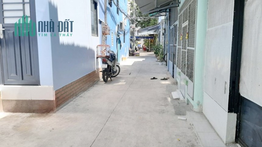 NNC xây mới 3 tầng gần chợ Nguyễn Chế Nghĩa P13.Q8. Giá 15 triệu
