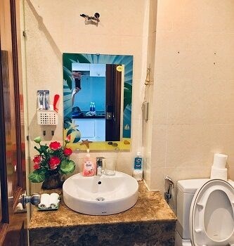 Chính chủ cần bán gấp căn officetel dự án Sky Center, số 5B Phổ Quang, q. Tân Bình, TP Hồ Chí Minh