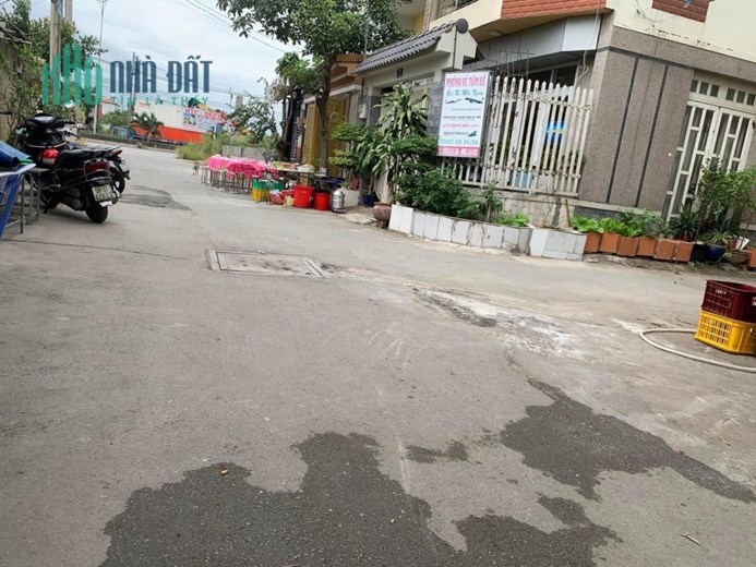 Căn Góc 3 tầng đã hoàn công _ Hẻm 6 m KQH_ Nguyễn Duy Trinh, Phú Hữu, Q.9_ 72 m2 _ Chỉ 4 tỷ 85
