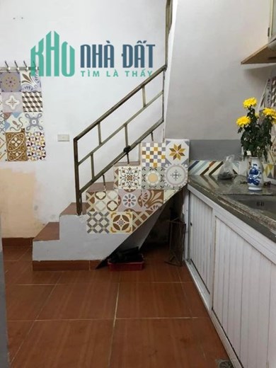 Cần bán gâp nhà pho Giang Võ giá rẻ