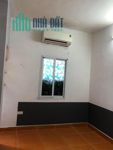 Cần bán gâp nhà pho Giang Võ giá rẻ