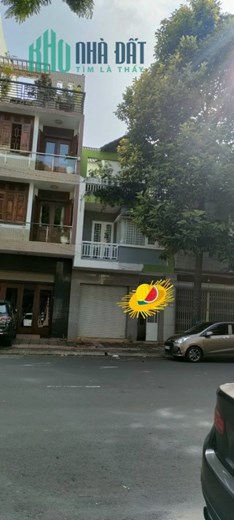 CHÍNH CHỦ GIA ĐÌNH CẦN BÁN CĂN NHÀ MẶT TIỀN KINH DOANH NGAY GÓC NGÔ QUYỀN TP BUÔN MA THUỘT