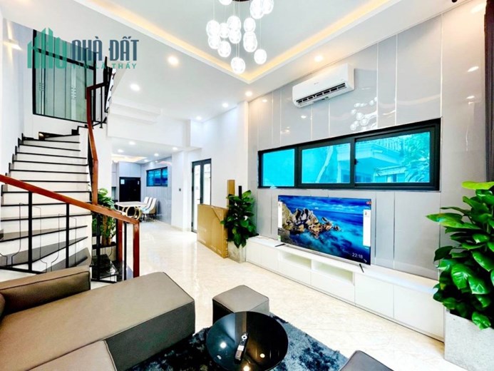 Bán Nhà Phạm Văn Chiêu Gò Vấp Hẻm Xe Hơi Có Thang Máy 4 Tầng Đẹp