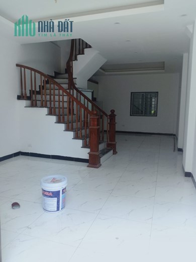 Bán nhà Tứ Hiệp, Thanh trì - 40m, 4 tầng chỉ 2,45 tỷ , sđcc