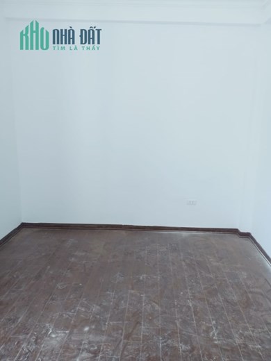 Bán nhà Tứ Hiệp, Thanh trì - 40m, 4 tầng chỉ 2,45 tỷ , sđcc