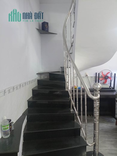 Nhà Lê Văn Khương- Quận 12- Hẻm Xe Tải- Ngang 5m- Không lỗi phong thủy- Chỉ 3tyr9.