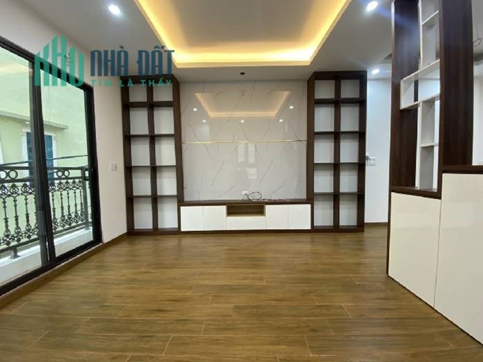 Hiếm nhà ô tô đỗ, kinh doanh Phố Lụa, Vạn Phúc, Hà Đông 40,5m, 5t giá chỉ 6 tỷ. LH 0962780005