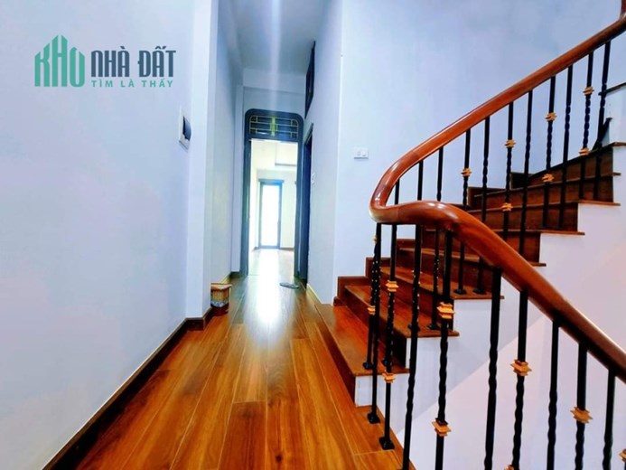 Bán nhà Nguyễn Thị Định - Cầu Giấy, 5 tầng, ngõ to như phố, ô tô đõ cửa ngày đêm, vỉa hè kinh doanh