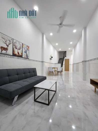 Bán nhà đẹp đường Lý Thánh Tông, Tân Phú, 48m2, ngang gần 4m, 2 tầng, 2 PN, chỉ 3.99 tỷ TL chính