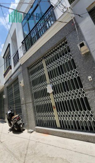 Bán nhà đẹp đường Lý Thánh Tông, Tân Phú, 48m2, ngang gần 4m, 2 tầng, 2 PN, chỉ 3.99 tỷ TL chính