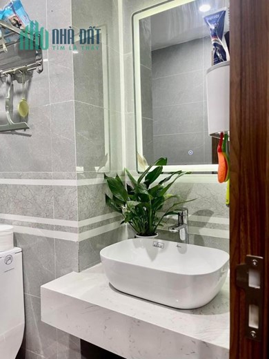 CỰC HIẾM THỤY KHUÊ 46M x 5T, Ô TÔ, KINH DOANH ĐỈNH, VIEW HỒ 6.5 TỶ
-	Trung tâm hành chính mới Hà