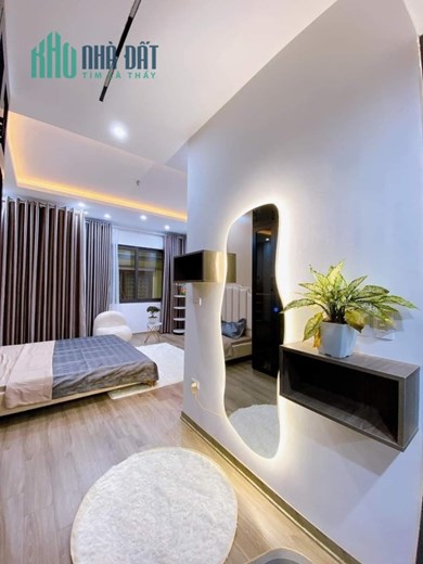 Cho Thuê Nhà #HỒ_TÙNG_MẬU Đẹp BẤN LOẠN. 45m2. 4 Ngủ Sàn Gỗ Sang Trọng. Full Đồ. Rẻ 15 tr/tháng