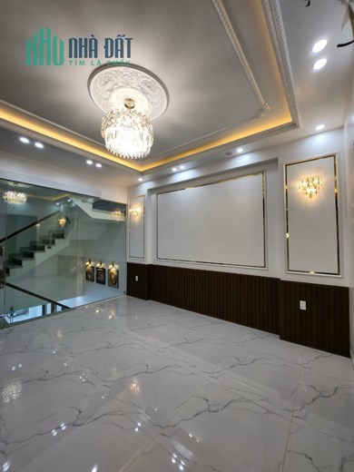 Bán nhà đẹp mới tinh tuyến 2 Cát Bi, 63m 4 tầng, ngõ 5m, GIÁ 5.35 tỉ cực sang trọng