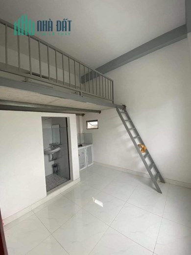 Chỉ nhỉnh 8 tỷ. CHDV Nguyễn Thị Thập. Q7 -sát chợ Tân Mỹ- Dòng tiền 35tr.Tháng