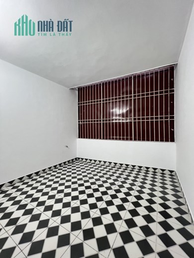 Bán nhà phố 213 Thiên Lôi, diện tích 44m 3 tầng, sân trước cực rộng, GIÁ 2.19 tỉ nhà đẹp