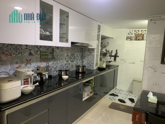 Bán nhà dân xây độc lập ngõ 384 Lạch Tray, diện tích 56m 4 tầng, GIÁ 3.1 tỉ sân cổng riêng