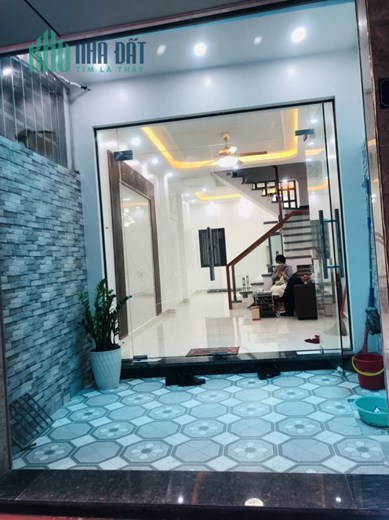 Bán nhà xây mới độc lập sân cổng ngõ 213 Thiên Lôi, diện tích 41m 4 tầng, GIÁ 2.95 tỉ