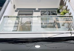 Bán Nhà Mặt Tiền Đường Văn Cao, Quận Tân Phú. 4x12x 3 Tầng, KD tốt nhất có thể. Chỉ 5.5 Tỷ