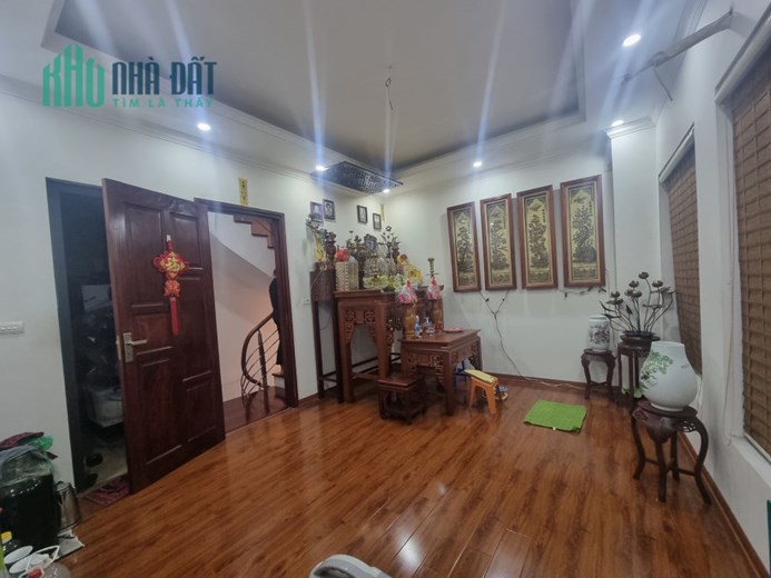 Bán nhà 71m2 Mặt phố An Dương, Tây Hồ Gara Ô tô 24 chỗ Căn góc Kinh doanh đỉnh 5.6 Tỷ