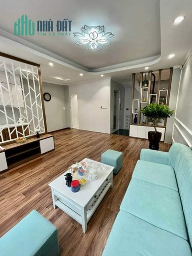 Nhà đẹp giá ngon phố Lê Trọng Tấn - nhà xây mới kính koong 50m- 5 tỷ.