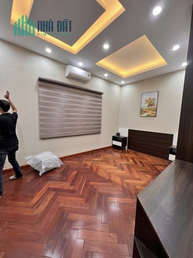 Hoa Hậu! Lô góc siêu đẹp Láng Hạ, cực gần phố, ngõ 3m thông, 46m2 x 4T, 4.5 tỷ