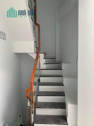 Nhà cách 10m ra MT HOÀNG VĂN THỤ P9 PHÚ NHUẬN - 4 tầng - Thiết kế đẹp - vào ở ngay