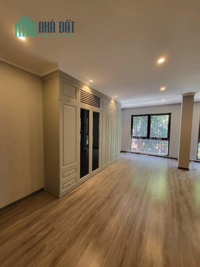 110m Mặt Tiền 8m Phân Lô Phố Nguyễn Thị Định. Vỉa Hè Đá Bóng Ô Tô Tránh. Kinh Doanh Văn Phòng Siêu