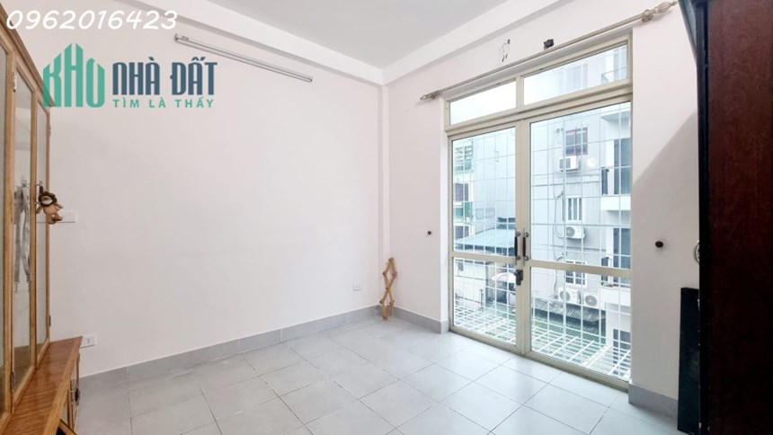 💥 Bán Nhà Nghi Tàm Tây Hồ, 12 Tỷ 55m Mặt Tiền 6m, 3 Thoáng 3 Oto Tránh 30m Ra Mặt Phố💥