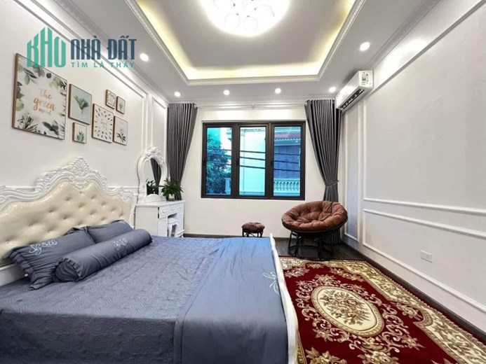 Cho Thuê Nhà #HỒ_TÙNG_MẬU Đẹp BẤN LOẠN. 45m2. 4 Ngủ Sàn Gỗ Sang Trọng. Full Đồ. Rẻ 15 tr