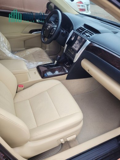 Xe Toyota Camry 2.5G 2016 Sân vận động phúc thọ _  Hà Nội