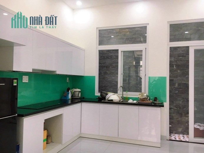 Cho Thuê Nhà Đẹp Khu Nhà Phố TKTQ Sát AEON Giá cực tốt