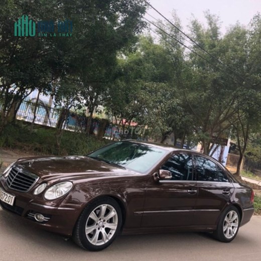 Chính chủ muốn lên đời xe cần bán xe Mercedes e200