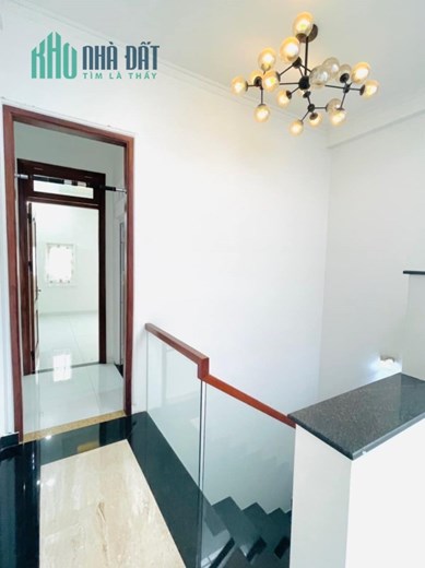 CHÍNH CHỦ BÁN NHÀ XE HƠI ĐỖ CỬA NGÀY ĐÊM - 68M2 VỊ TRÍ SIÊU ĐẸP - TRƯỜNG THỌ THỦ ĐỨC.