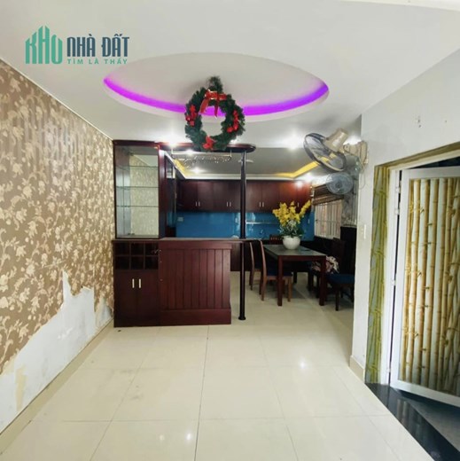 BÁN NHÀ ĐƯỜNG HUỲNH VĂN BÁNH 36M2 4 TẦNG 3 PN CHỈ NHỈNH 4 TỶ.