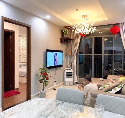 Chính chủ cần bán căn hộ chung cư Phú Đông Premier