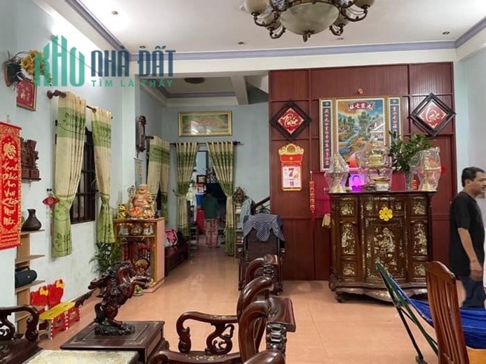BÁN NHÀ SIÊU HIẾM DIỆN TÍCH LỚN P2 QUẬN 5, 201 M2, THÍCH HỢP XÂY BIỆT THỰ, CHDV, ĐẦU TƯ GIỮ TIỀN