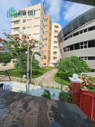 CHỦ NỢ BANK GỬI BÁN NHANH NHÀ 2T(81m2-3pn) CHUNG VÁCH VỚI TRƯỜNG ĐẠI HỌC NGÂN HÀNG Đ.HOÀNG