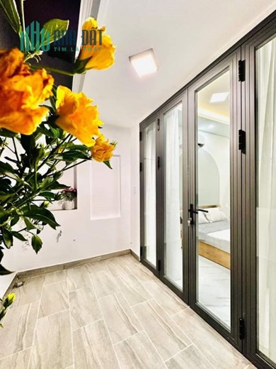 GẤP BÁN nhà HXH - 43m2 - HẺM 1/ - Đ PHAN VĂN TRỊ phường 7 - NỞ HẬU
