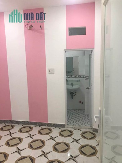 BÁN NHANH GIÁ RẺ NHÂT KHU VỰC QUẬN 7 NHÀ 3 TẦNG NỞ HẬU 4PN CHỈ 2.8TỶ KD CĂN HỘ DỊCH VỤ PHÙ HỢP