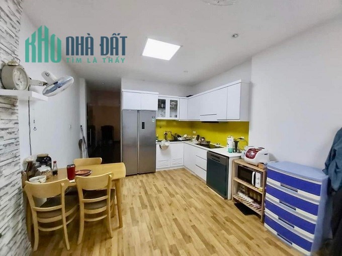 Bán nhà HXH KD Phan Huy Ích, P15, Tân Bình, 82m2, 3 tầng, có dòng tiền.