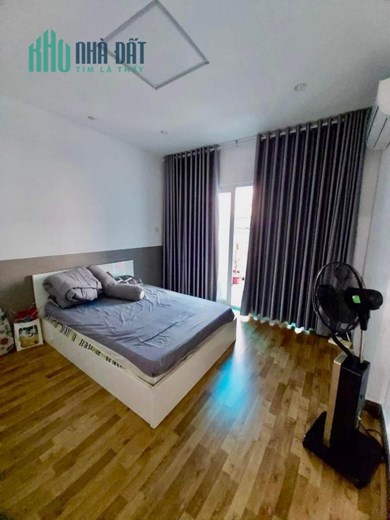 Bán nhà HXH KD Phan Huy Ích, P15, Tân Bình, 82m2, 3 tầng, có dòng tiền.