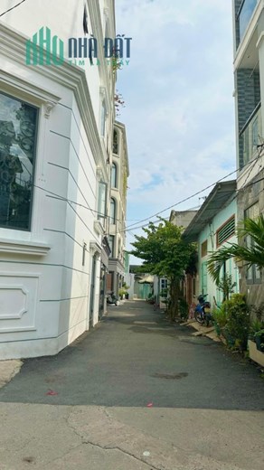 Gia đình cần bán gấp, nhà chính chủ Gò Vấp , Lê Đức Thọ p15 

Mô tả: 
_Diện tích: 6x10m sổ công