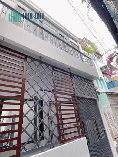 BÌNH THẠNH, SÁT CHỢ BÀ CHIỂU, MỘT SIÊU PHẨM SẮP HOÀN THIỆN - HXH - HAI MẶT HẺM, DT 39m2 1T1L 2Pn