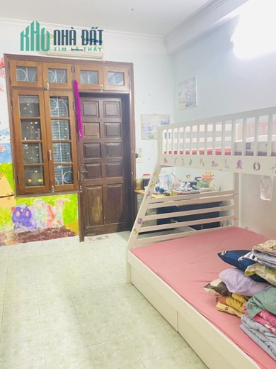 Bán phân lô Bắc Linh Đàm, Hoàng Mai 80m, 5 tầng, 5.5m mặt tiền, VỈA HÈ, 17.9 tỷ