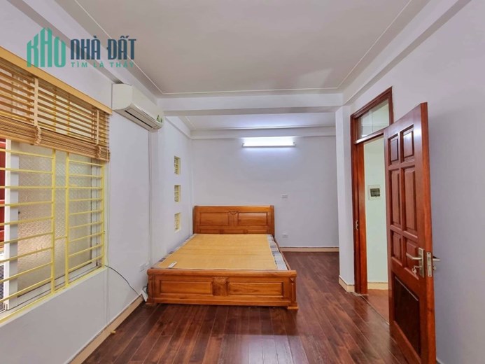 NHÀ ĐẸP LÔ GÓC OTO ĐỔ CỬA - KINH DOANH - THOÁNG GẦN PHỐ TRƯƠNG ĐỊNH 45 M CHỈ 8 TỶ 4